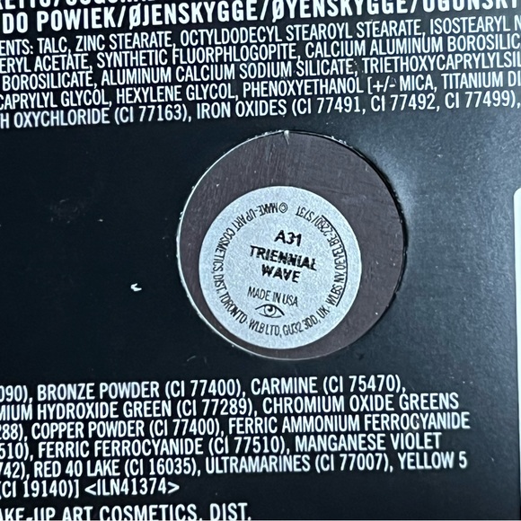 “Triennial Wave” Pro Palette Refill MAC - Picture 5 of 7